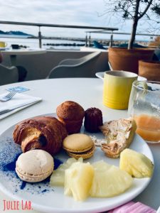 petit déjeuner à l'hôtel Marseille