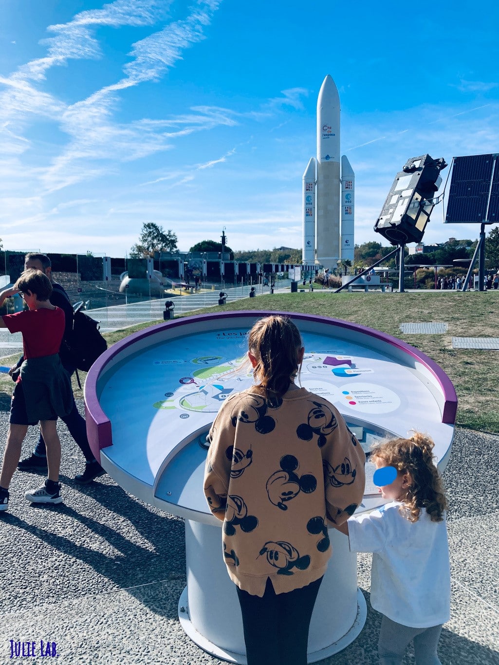 Visiter La Cité de l'Espace En Famille Toulouse