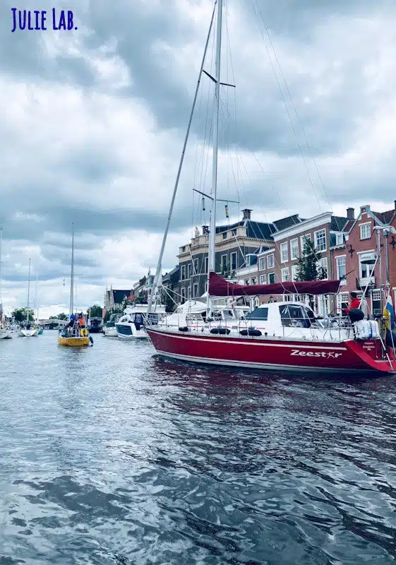 Visiter Les Canaux D'Haarlem Près d'Amsterdam