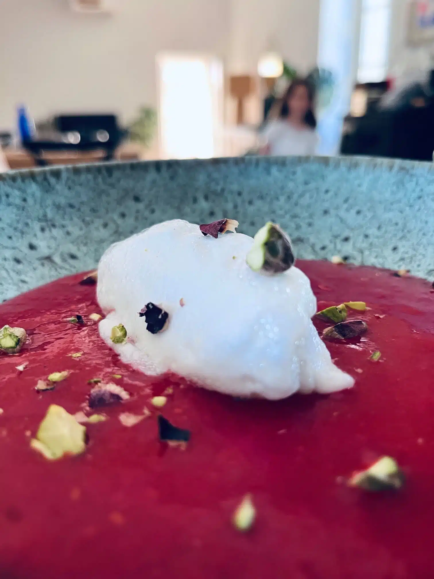 Recette Printanière Ile Flottante aux Framboises